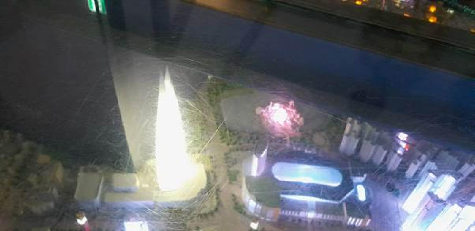 자동차, 빛, 거리, 야외이(가) 표시된 사진  AI 생성 콘텐츠는 정확하지 않을 수 있습니다.