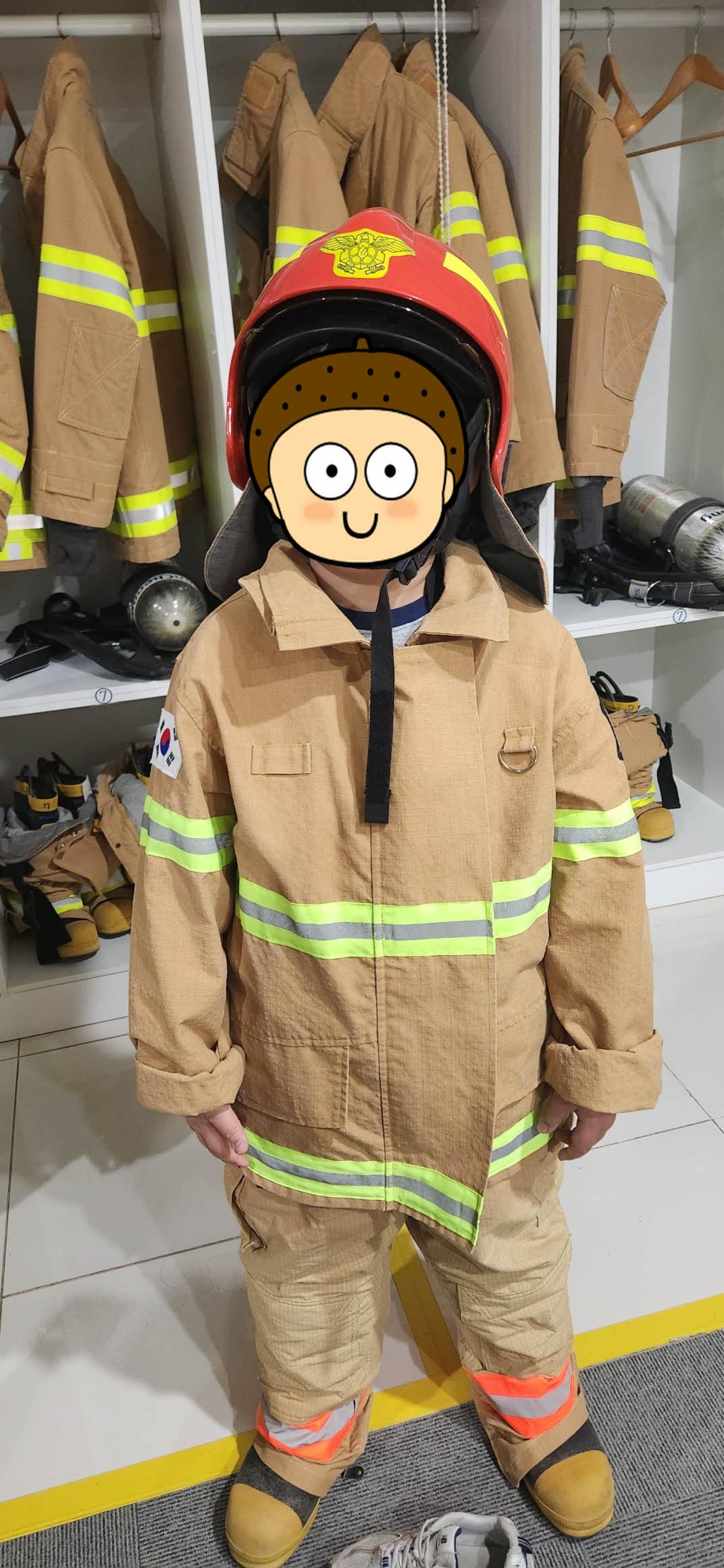 그림입니다.  원본 그림의 이름: IMG_3108.JPG  원본 그림의 크기: 가로 1071pixel, 세로 2320pixel  사진 찍은 날짜: 2026년 03월 01일 오후 13:30  카메라 제조 업체 : samsung  카메라 모델 : SM-S901N  프로그램 이름 : S901NKSU3CWGI  F-스톱 : 1.8  노출 시간 : 1/60초  IOS 감도 : 800  색 대표 : sRGB  노출 모드 : 자동  35mm 초점 거리 : 23  프로그램 