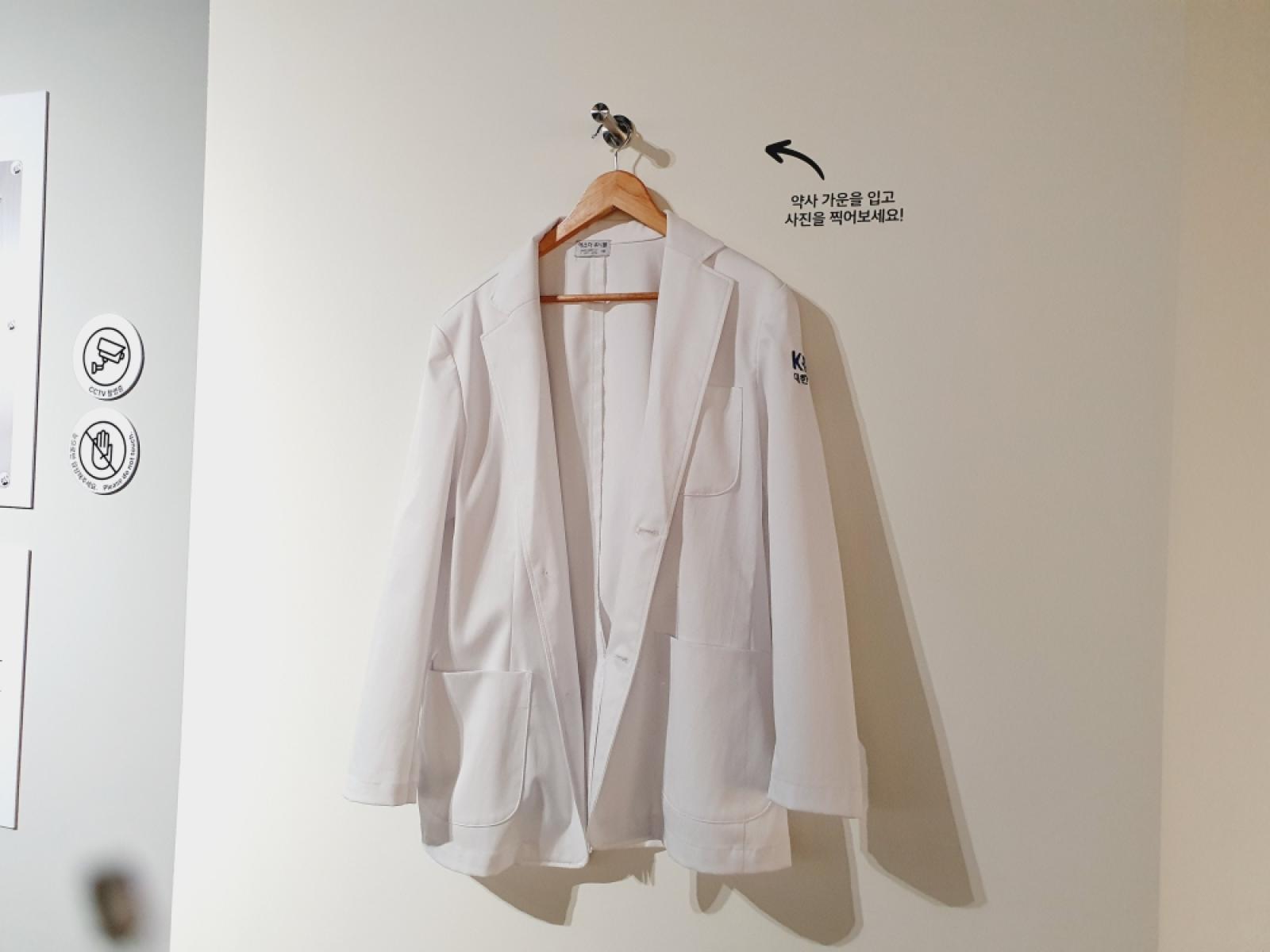 그림입니다.  원본 그림의 이름: KakaoTalk_20260325_144026403_26.jpg  원본 그림의 크기: 가로 4032pixel, 세로 3024pixel  사진 찍은 날짜: 2026년 02월 26일 오후 12:34  카메라 제조 업체 : samsung  카메라 모델 : SM-G977N  프로그램 이름 : G977NKSU6HWD3  F-스톱 : 2.4  노출 시간 : 1/40초  ISO 감도 : 320  색 대표 : sRGB  노출 모드 : 자동 